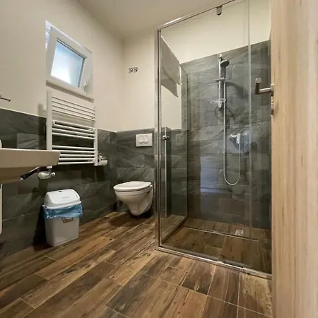 Aparthotel Liget Ueduelopark *