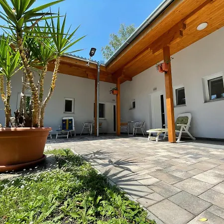Liget Ueduelopark Lejlighedshotel