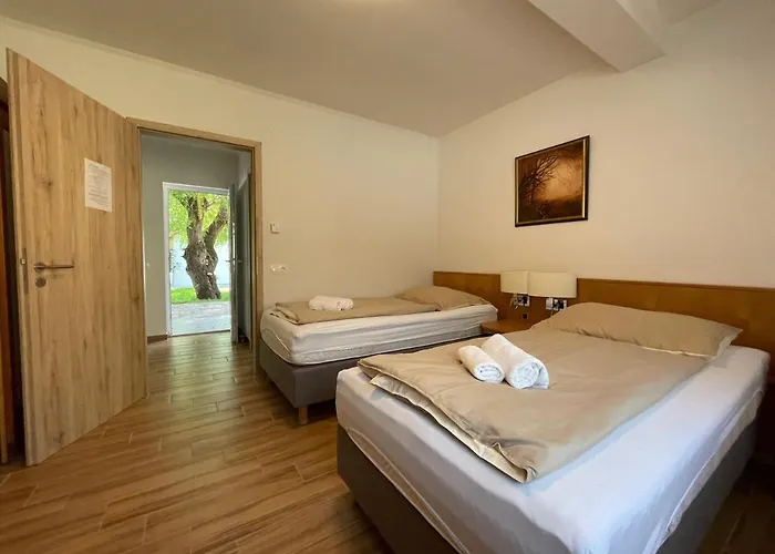 Liget Ueduelopark Aparthotel