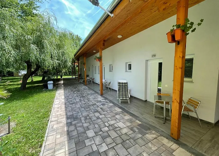 Liget Ueduelopark Aparthotel Fonyód