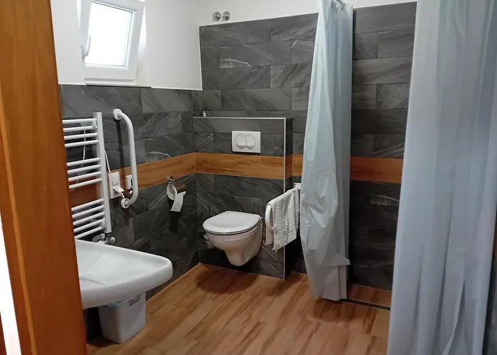Aparthotel Liget Ueduelopark