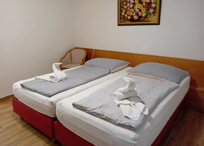 Liget Ueduelopark Aparthotel Fonyod